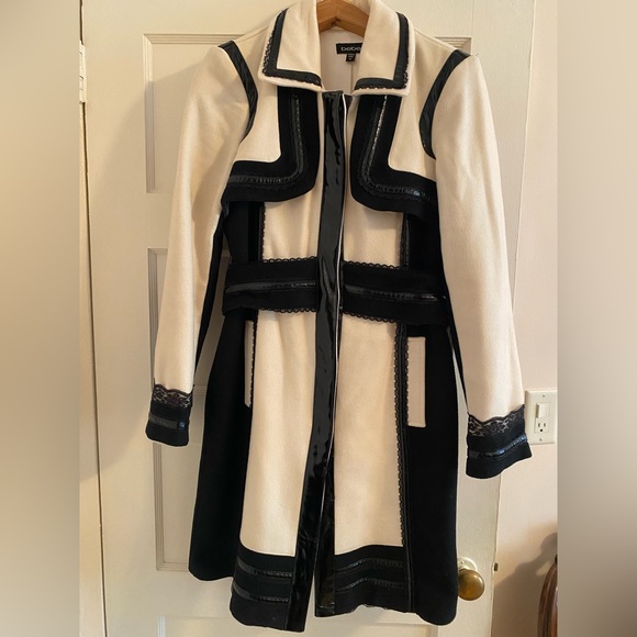 bebe Jackets & Blazers - Bebe white wool coat with faux leather and lace trim in size M with defects.